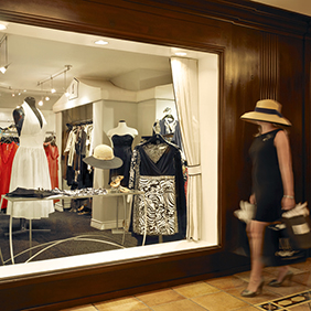 Shopping at the Hotel Del Coronado -Courtesy Barbara Kraft
